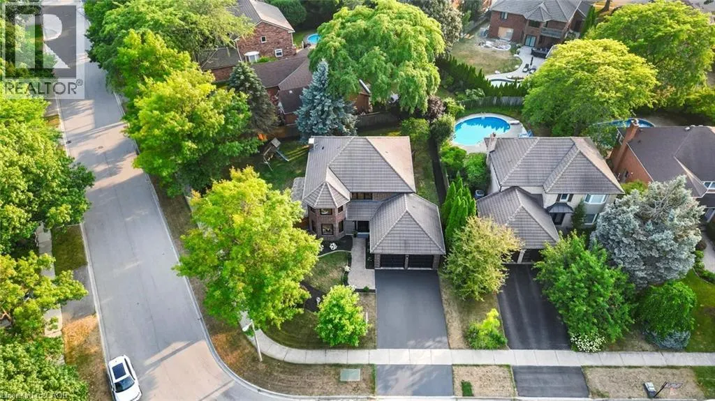 360 CLAREMONT Crescent
