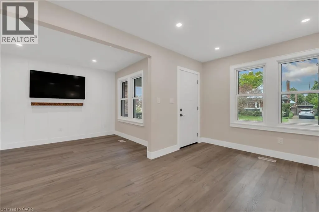 126 AUBURN Avenue