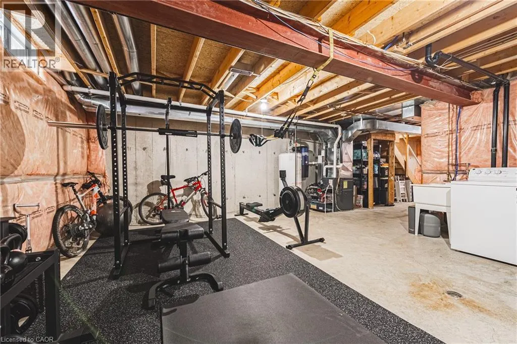 819 UPPER PARADISE Road Unit# 11, #11
