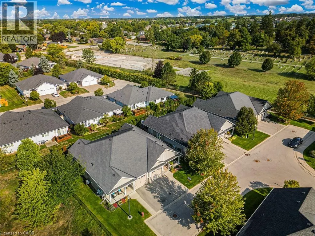 10 SUNNYDALE Court