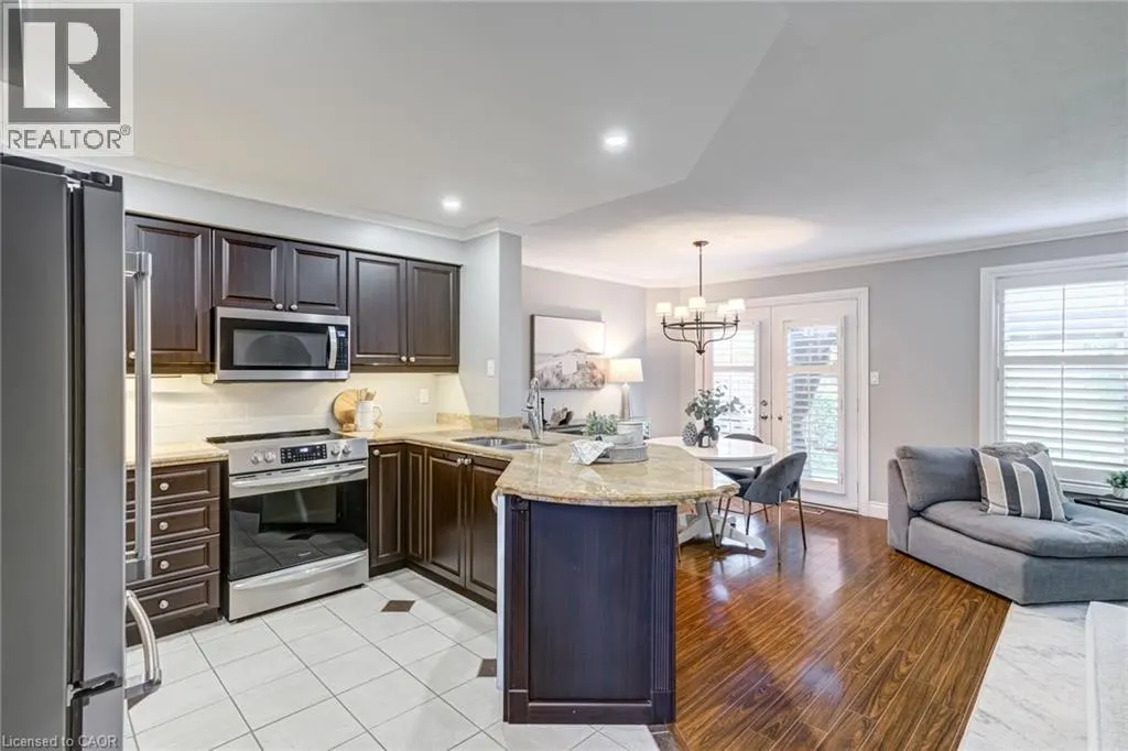 143 FOXBOROUGH Drive