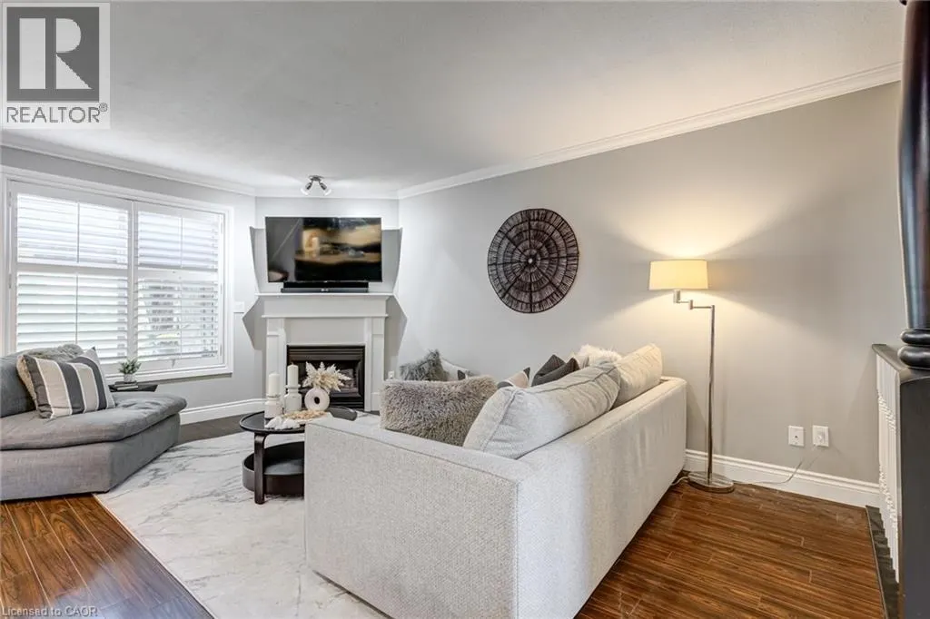 143 FOXBOROUGH Drive