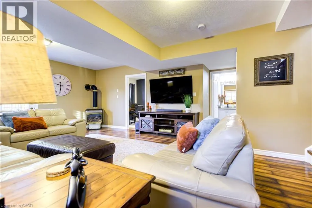 122 WESTCLIFF Way