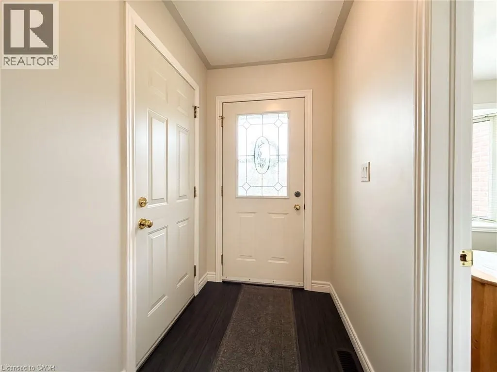 13 CLONMEL Lane