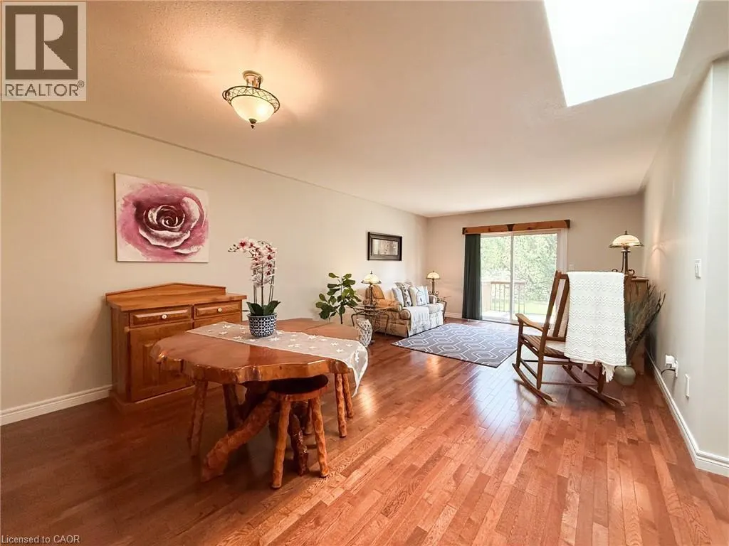 13 CLONMEL Lane