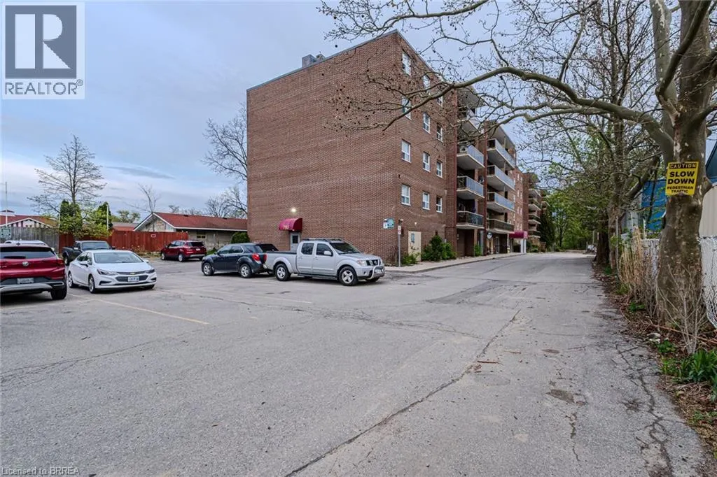 793 COLBORNE Street Unit# 117, #117