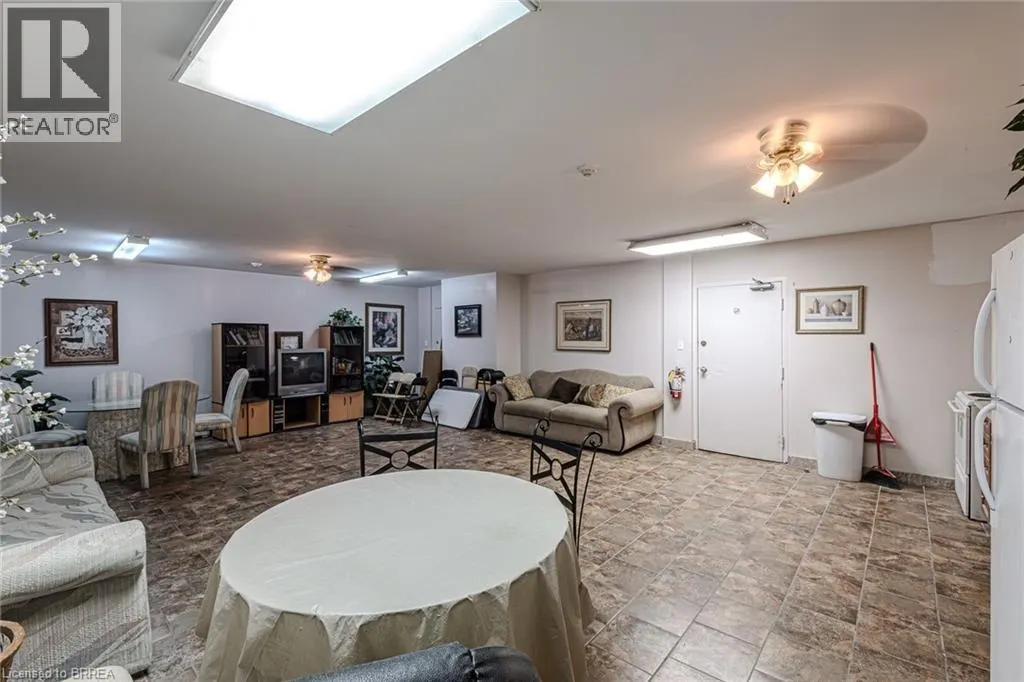793 COLBORNE Street Unit# 117, #117