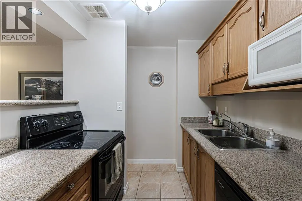 793 COLBORNE Street Unit# 117, #117