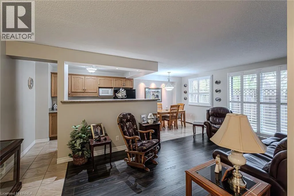 793 COLBORNE Street Unit# 117, #117