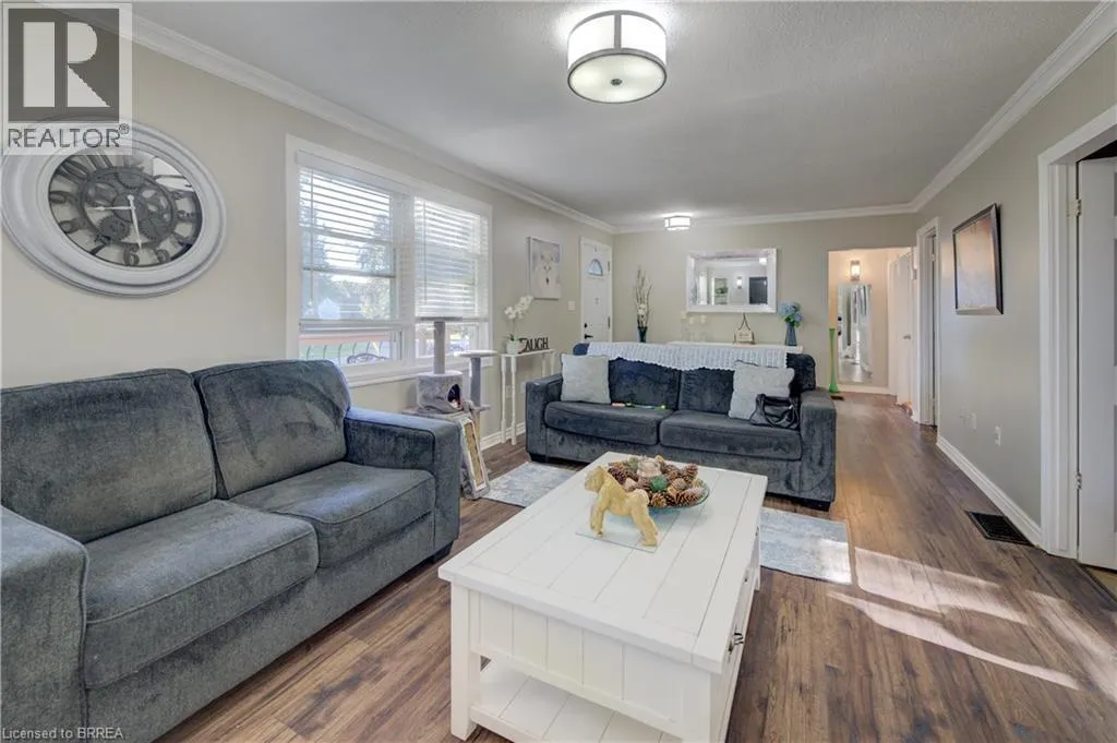 1 LONGFELLOW Avenue