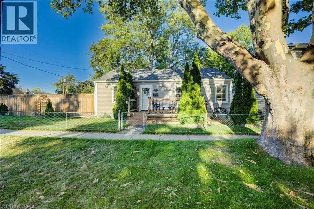 1 LONGFELLOW Avenue