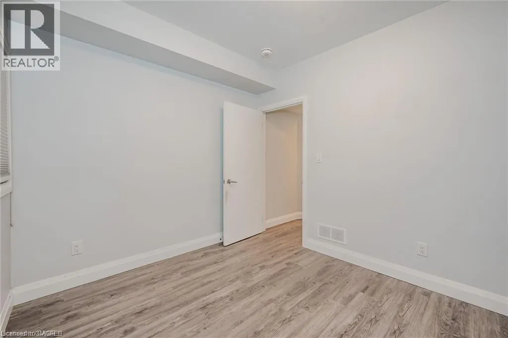 74 CATHCART Street Unit# 2, #2