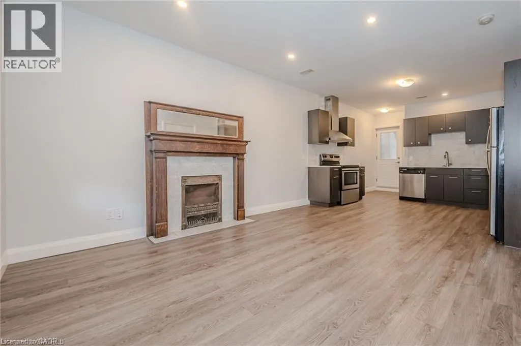 74 CATHCART Street Unit# 2, #2