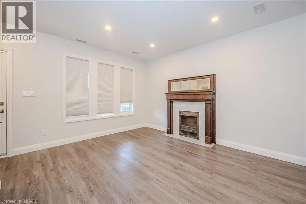 74 CATHCART Street Unit# 2, #2