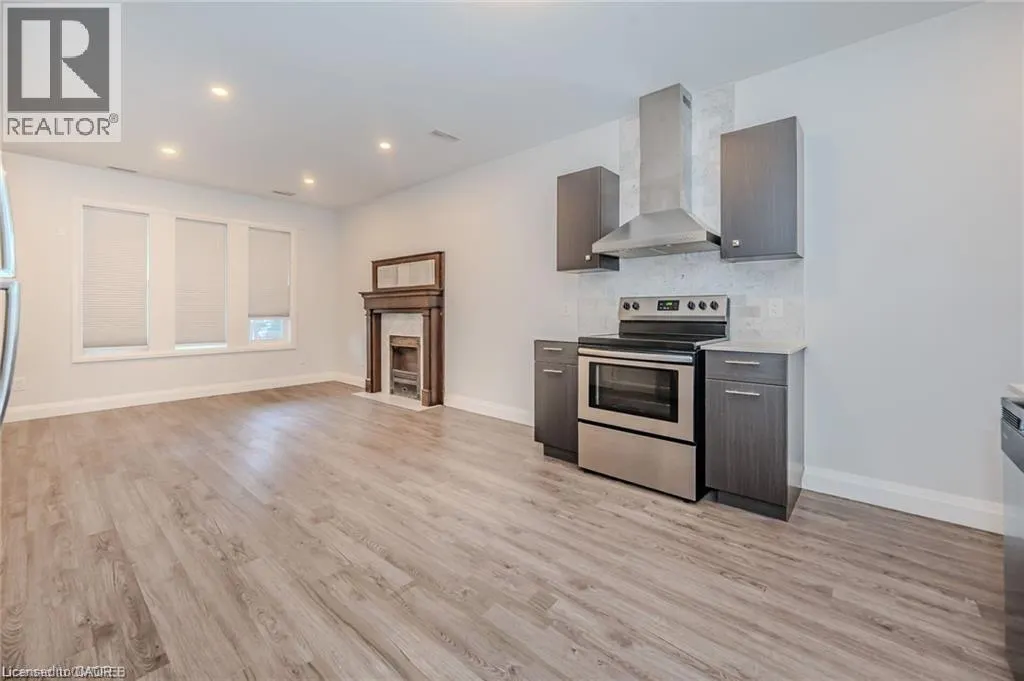 74 CATHCART Street Unit# 2, #2