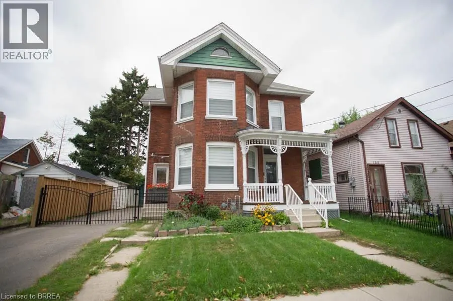 166 BROCK Street