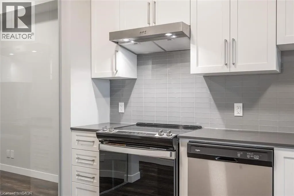 15 QUEEN Street S Unit# 805, #805