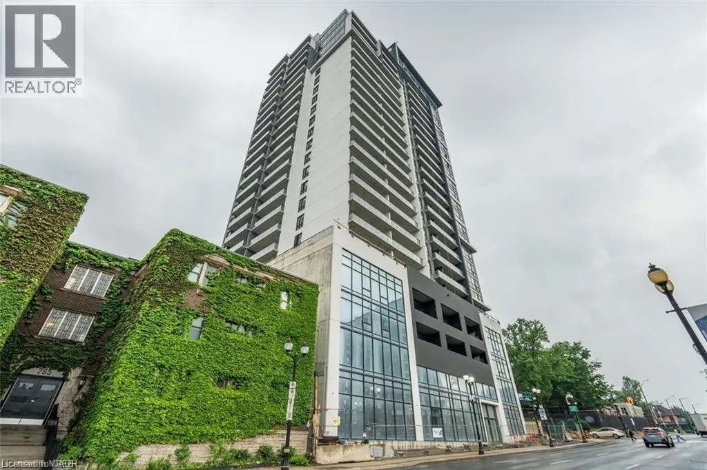 15 QUEEN Street S Unit# 805, #805