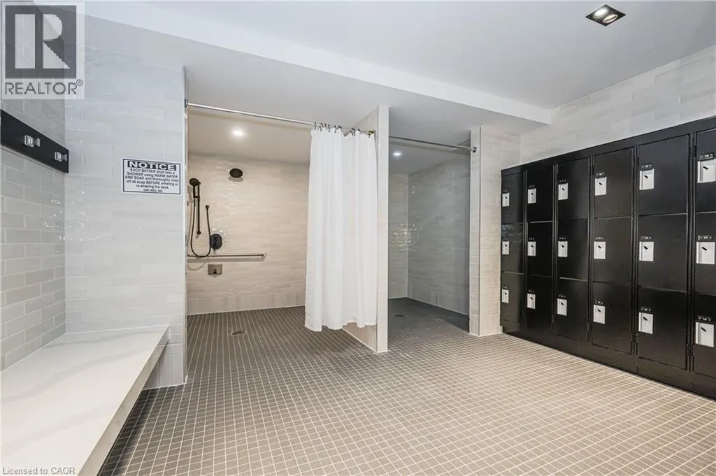 15 WELLINGTON Street S Unit# 907, #907