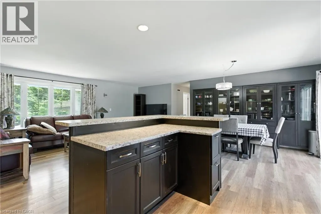 922 BIRD Road