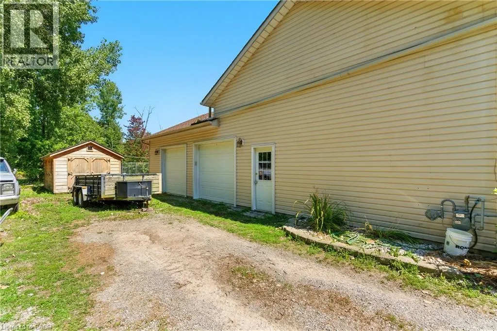 922 BIRD Road
