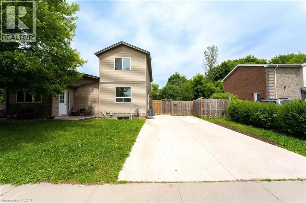 120 JANSEN Avenue