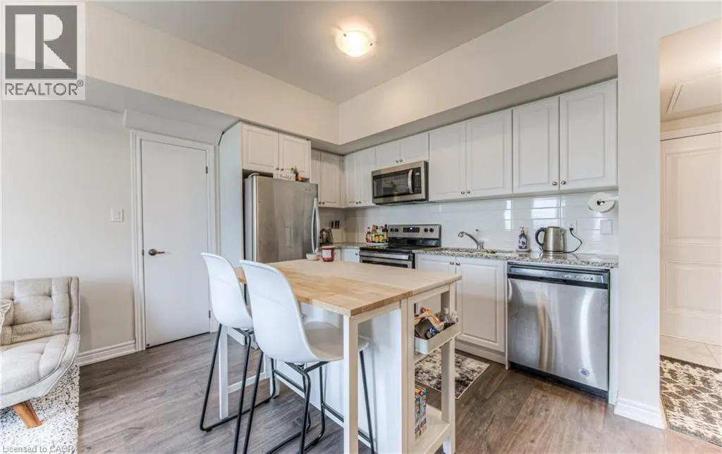 120 WATSON Parkway N Unit# 2, #2