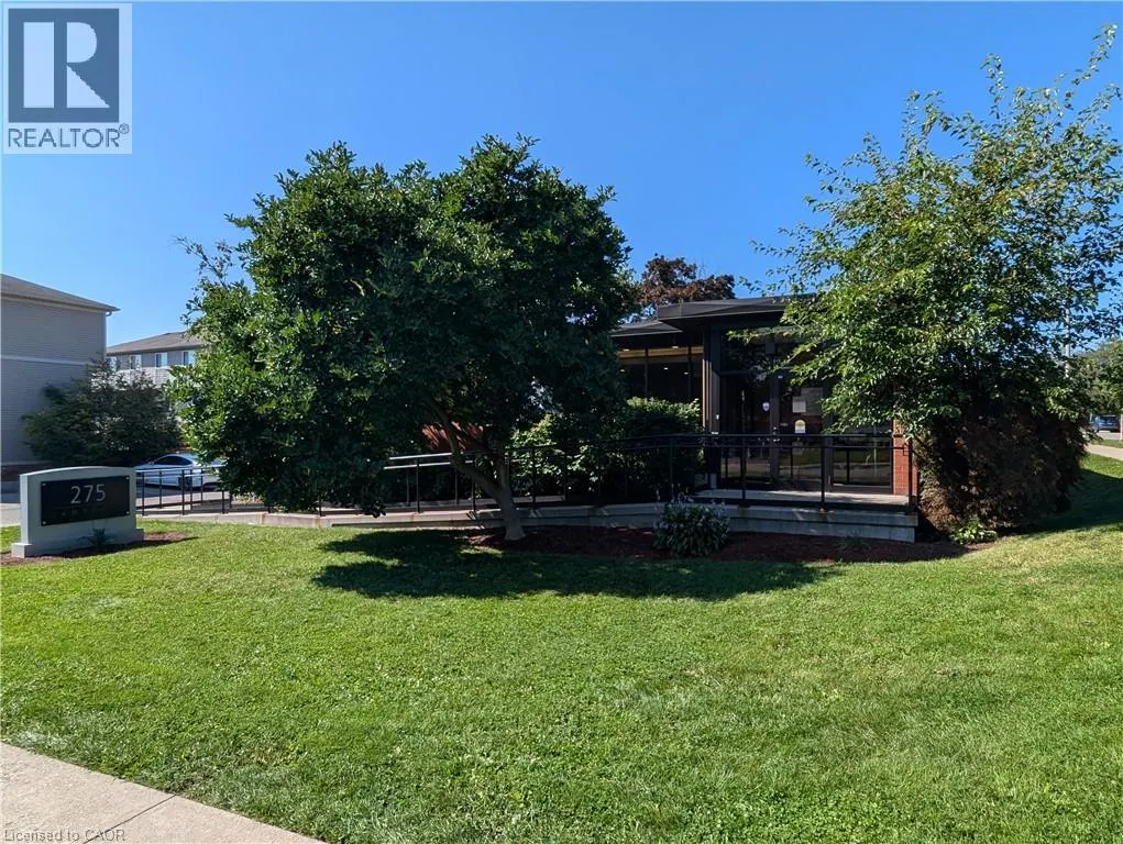 275 LAWRENCE Avenue Unit# 7, #7