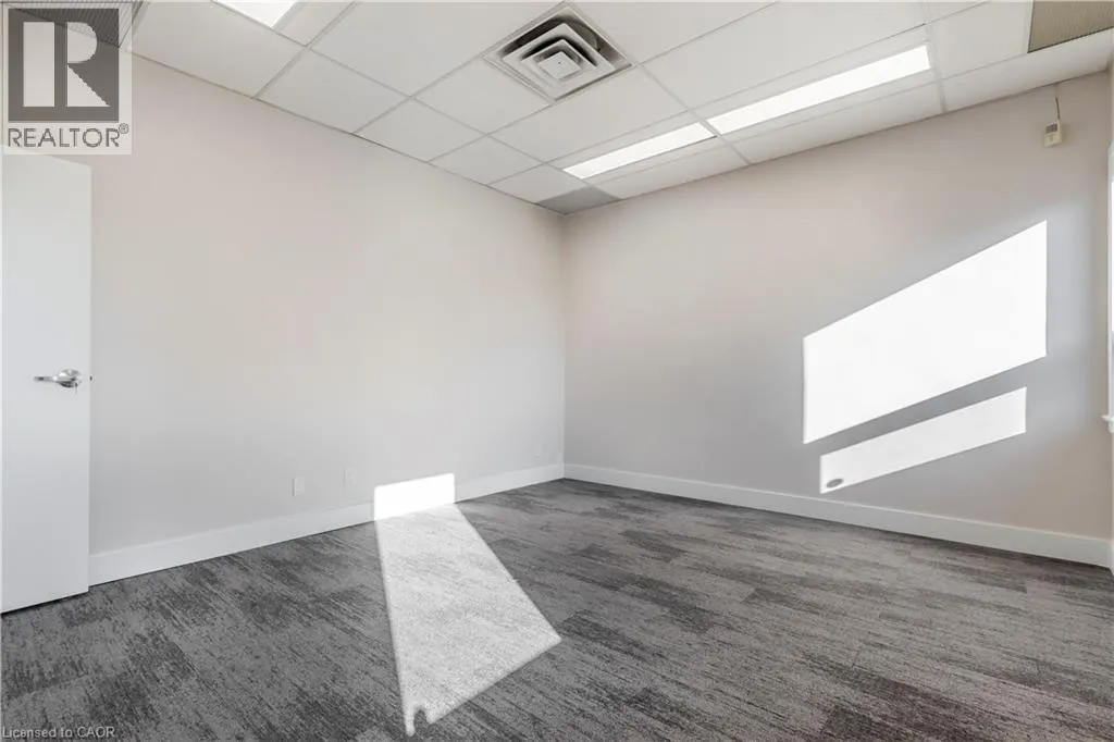 275 LAWRENCE Avenue Unit# 7, #7