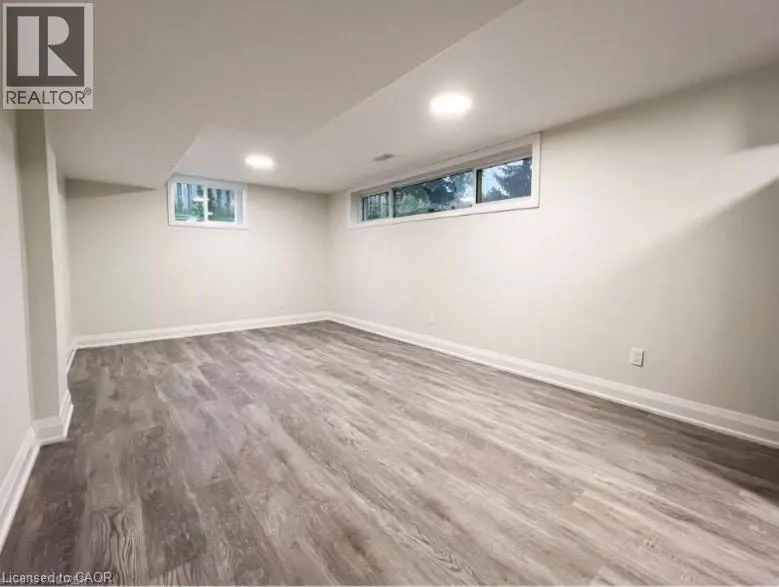 28 REDWOOD Road Unit# 2, #2