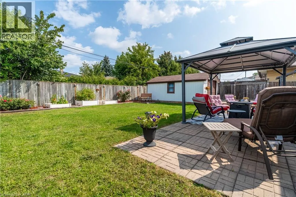 7 KENWOOD Crescent