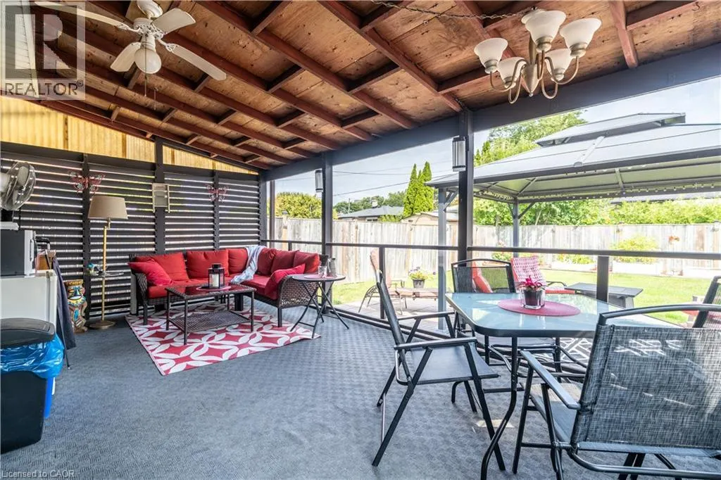 7 KENWOOD Crescent
