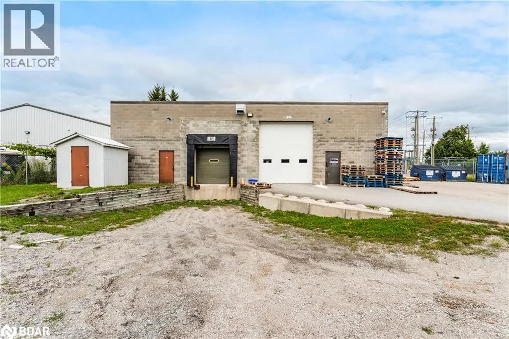 165 SAUNDERS Road