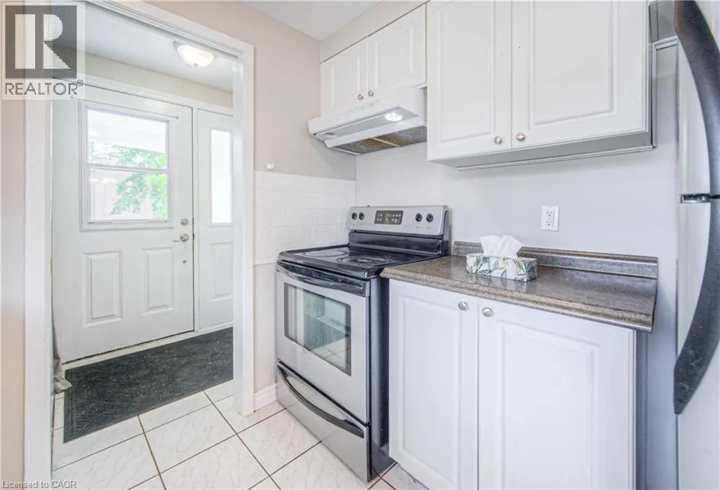 119 KINGSWOOD Drive