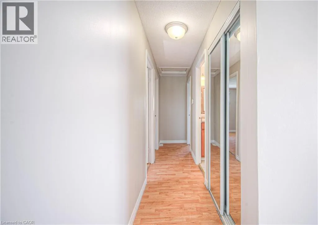 119 KINGSWOOD Drive