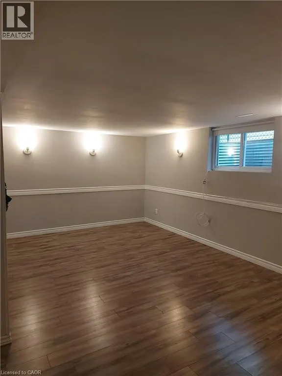 119 KINGSWOOD Drive