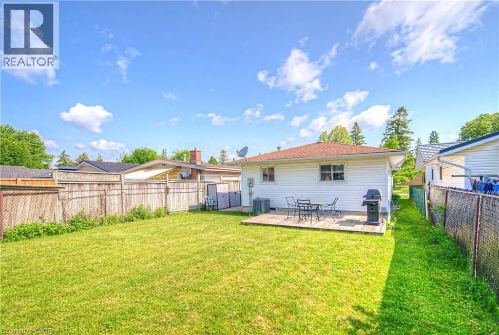 119 KINGSWOOD Drive