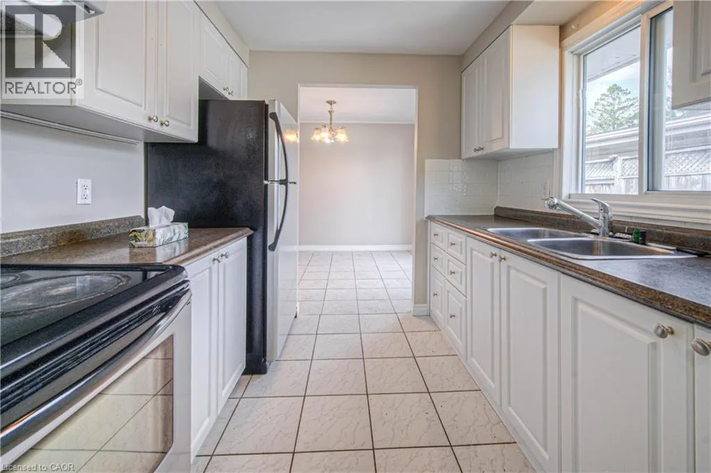 119 KINGSWOOD Drive