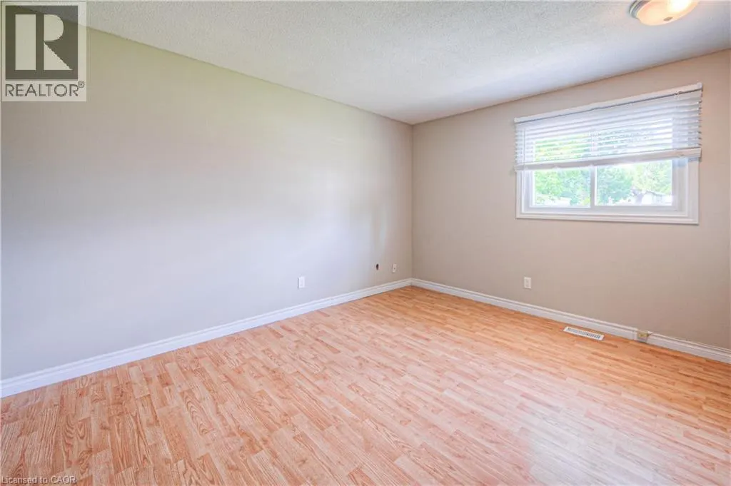 119 KINGSWOOD Drive