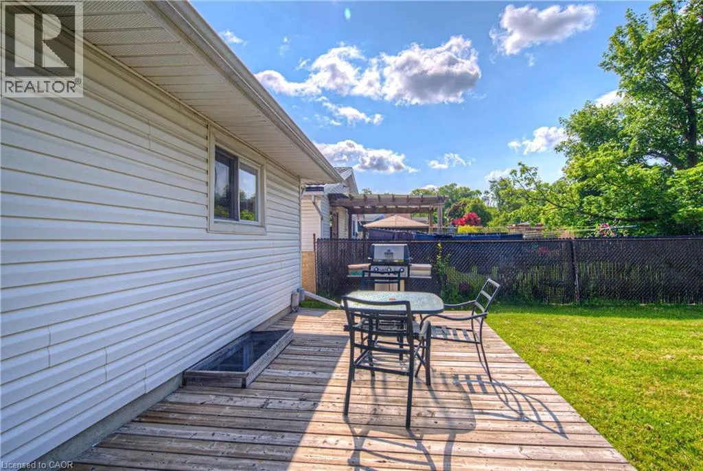 119 KINGSWOOD Drive