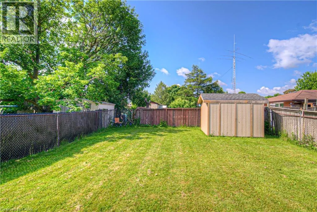 119 KINGSWOOD Drive
