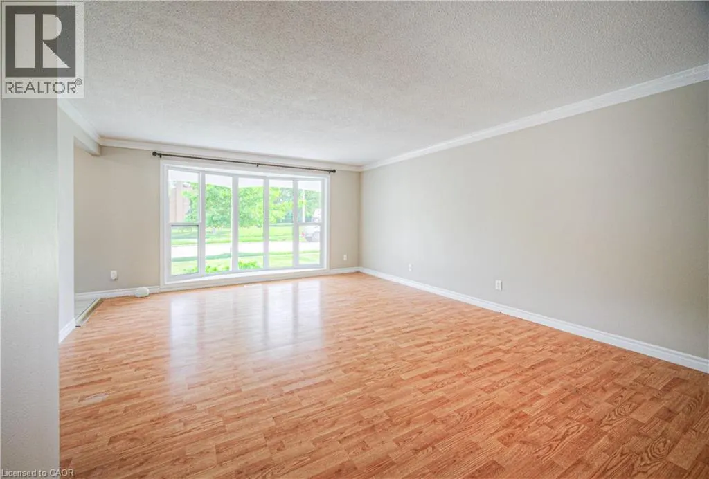 119 KINGSWOOD Drive