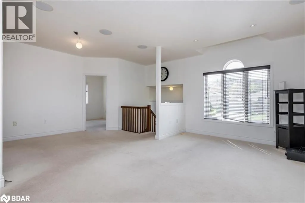 33 PRIMROSE Crescent