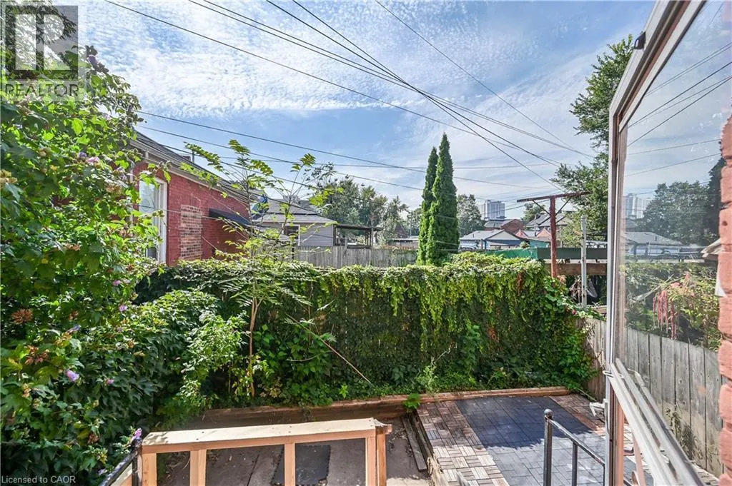 334 CANNON Street E