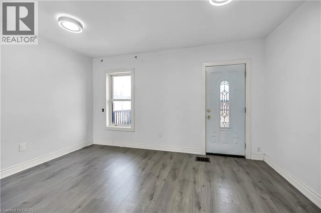 334 CANNON Street E