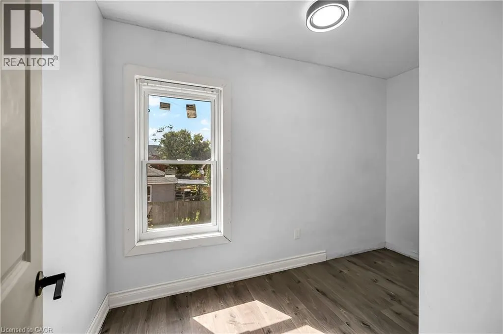334 CANNON Street E