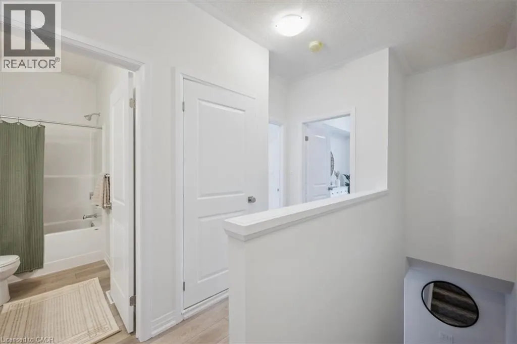 81 REVERIE Way