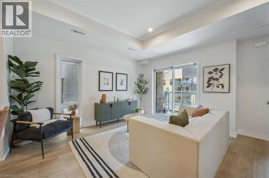 81 REVERIE Way