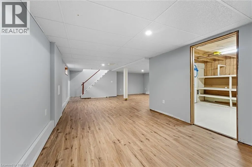 14 JACKSON Heights