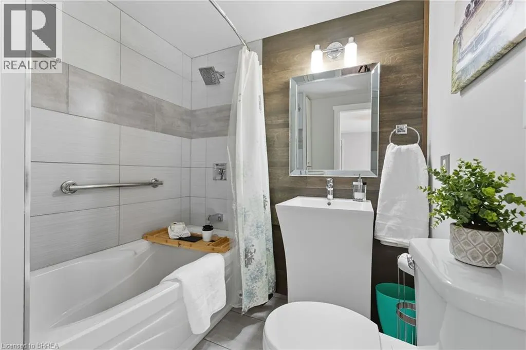 14 JACKSON Heights